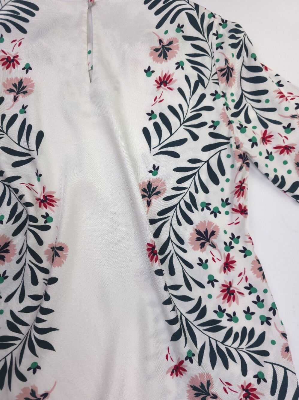 Boden White Floral Blouse Sz 6 - Picture 10 of 10